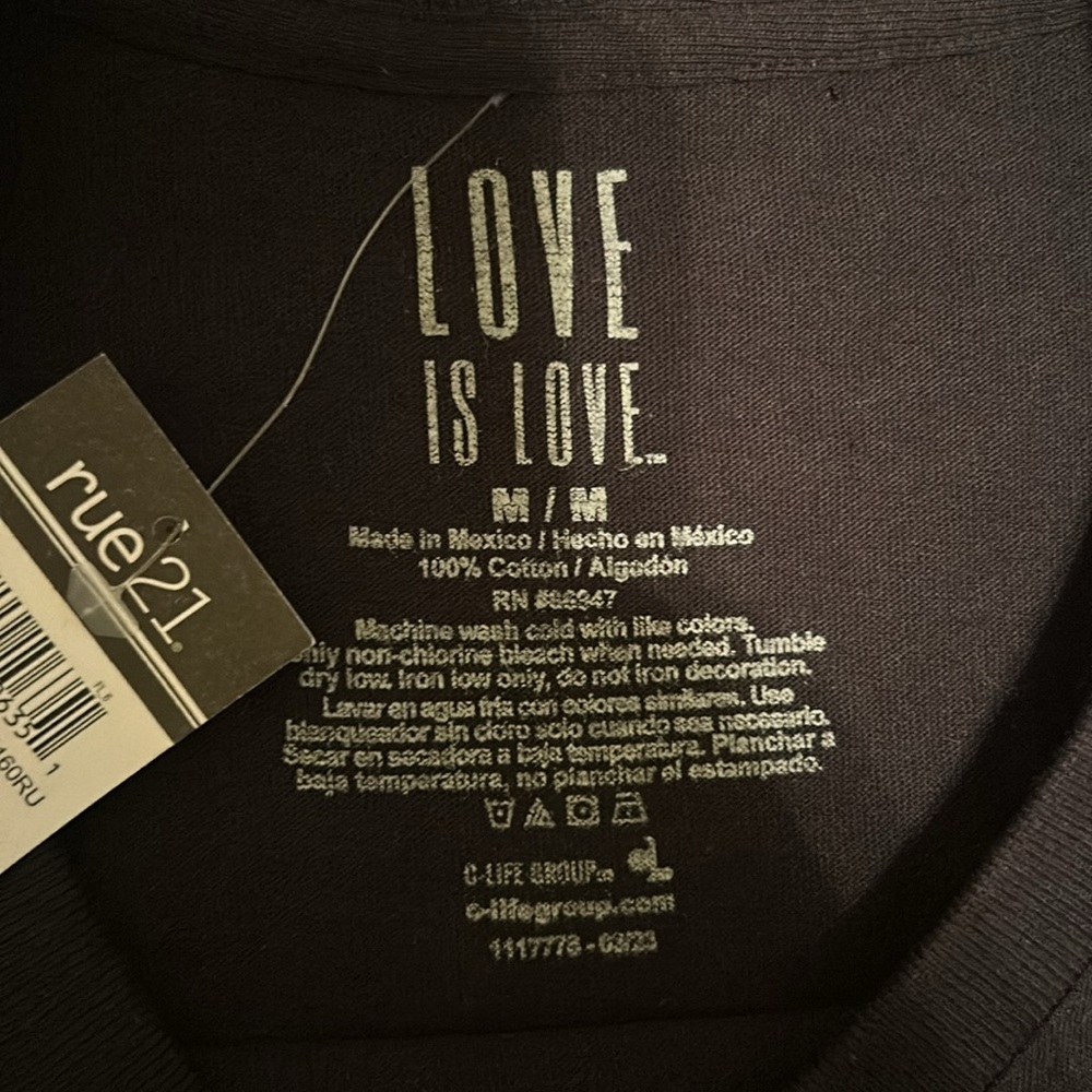 Human Rights tee 🏳️🌈🏳️⚧️ - Picture 7 of 7